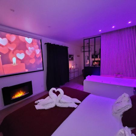Nuit D'Evasion Love Room Avec Baignoire Balneotherapie Toulon Buitenkant foto